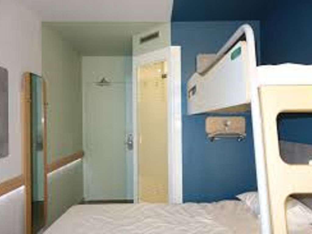 Ibis Budget Poitiers Nord Futuroscope Chasseneuil-du-Poitou Oda fotoğraf