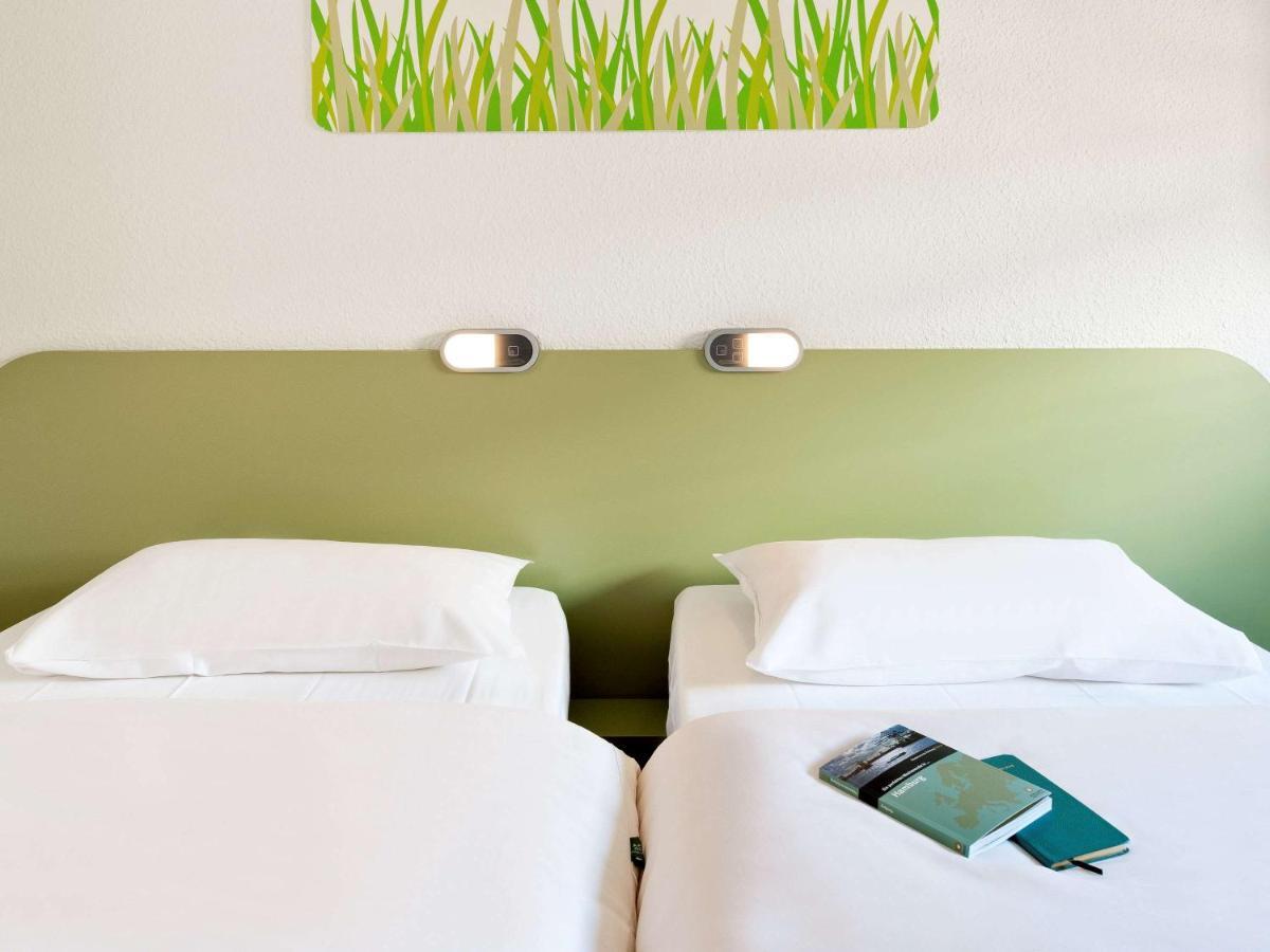 Ibis Budget Poitiers Nord Futuroscope Chasseneuil-du-Poitou Dış mekan fotoğraf